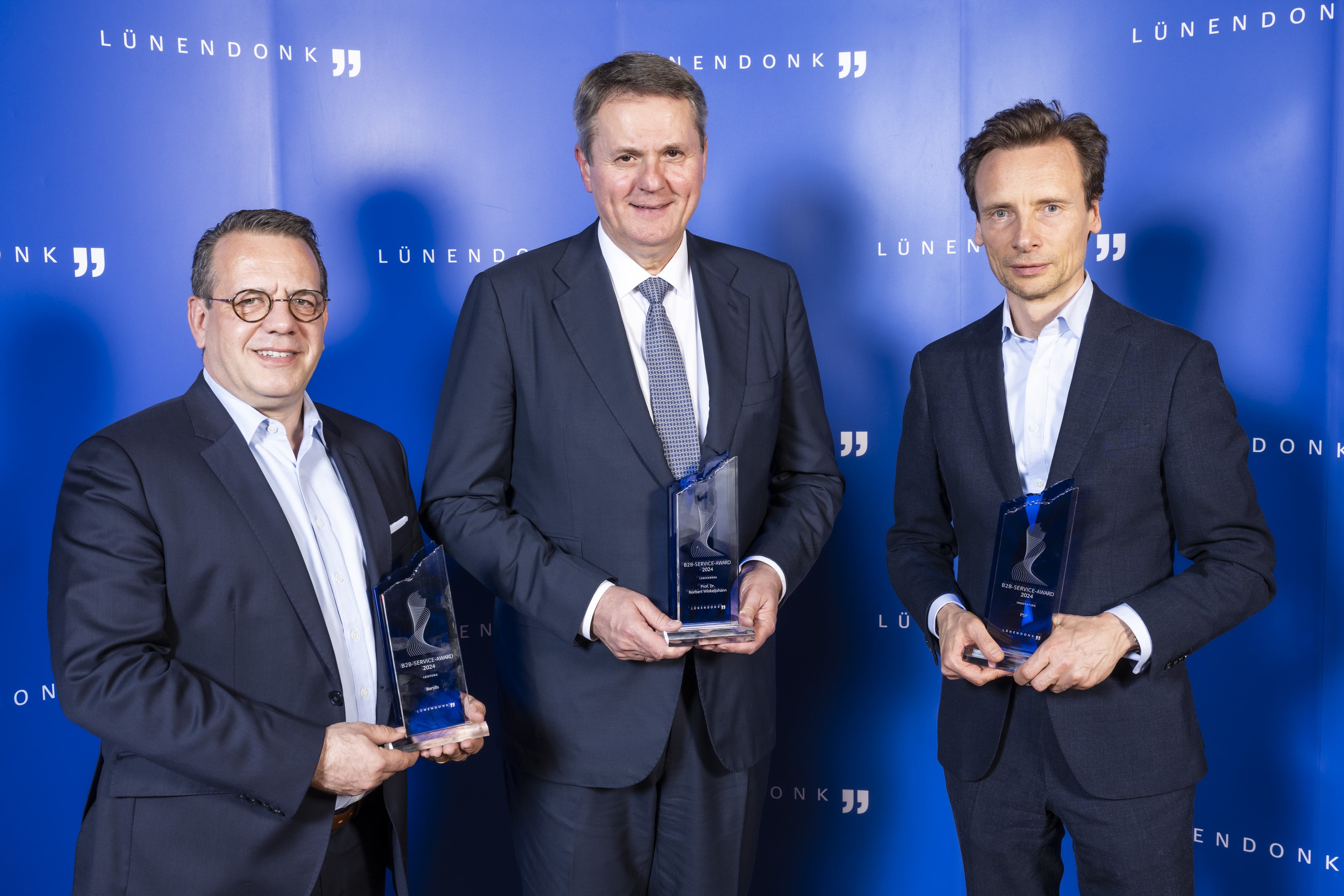 Ex-PwC-Chef für Ausbau der Marktführerschaft und Aufbau der Mittelstands-Initiative geehrt | Wirtschaftsprüfungsgesellschaft Peters, Schönberger & Partner für Vorreiterrolle in Digitalisierung und KI ausgezeichnet | Beratungshaus Berylls für überdurchschnittliches Wachstum belohnt | Medienjury vergibt zum 13. Mal die Lünendonk B2B-Service-Awards