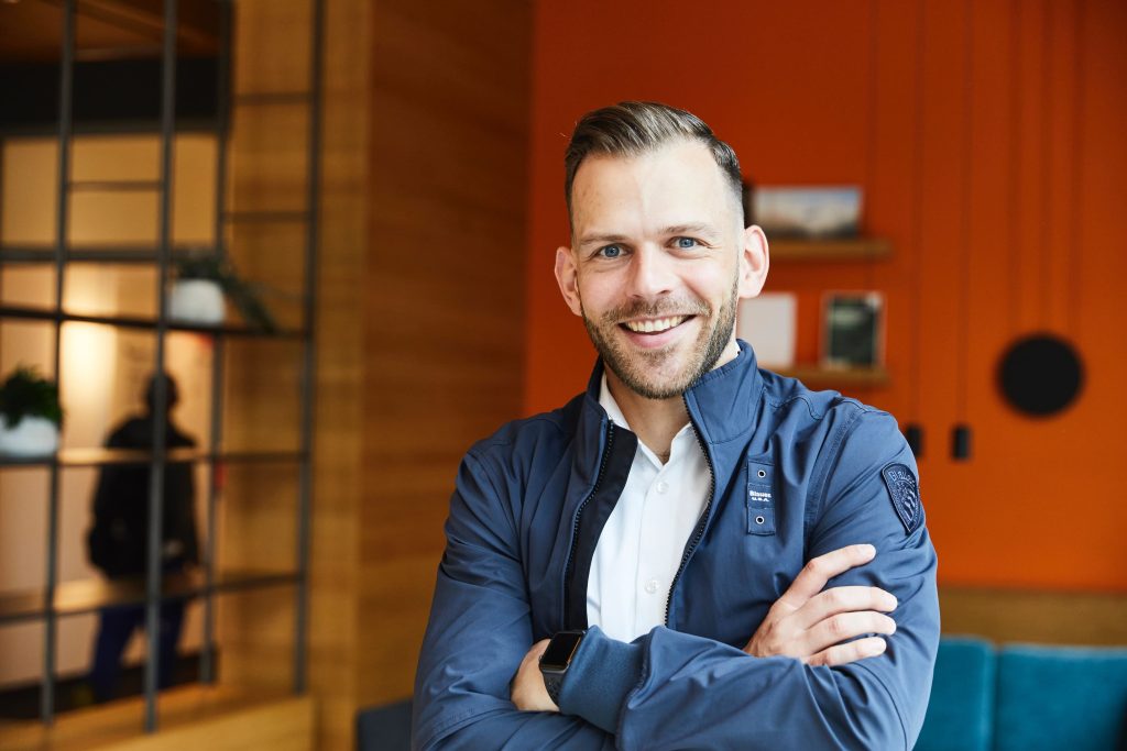Dr. Christian Schlicht