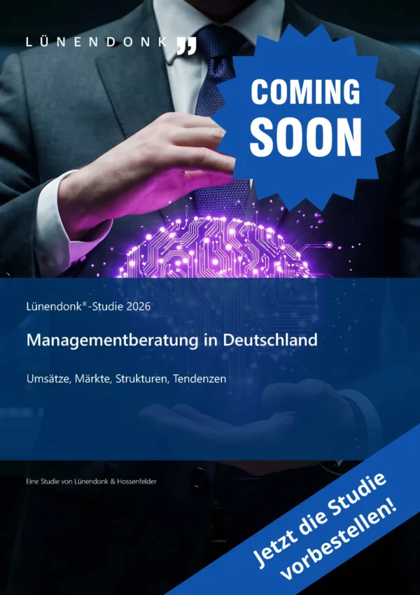 LUE_MB_Studie_2026_Cover_Vorbestellung_f Cover der Lünendonk®-Studie 2026 „Managementberatung in Deutschland – Umsätze, Märkte, Strukturen, Tendenzen" mit einem Foto einer Person im Anzug, die ein leuchtendes digitales Schaltkreismotiv in den Händen hält.